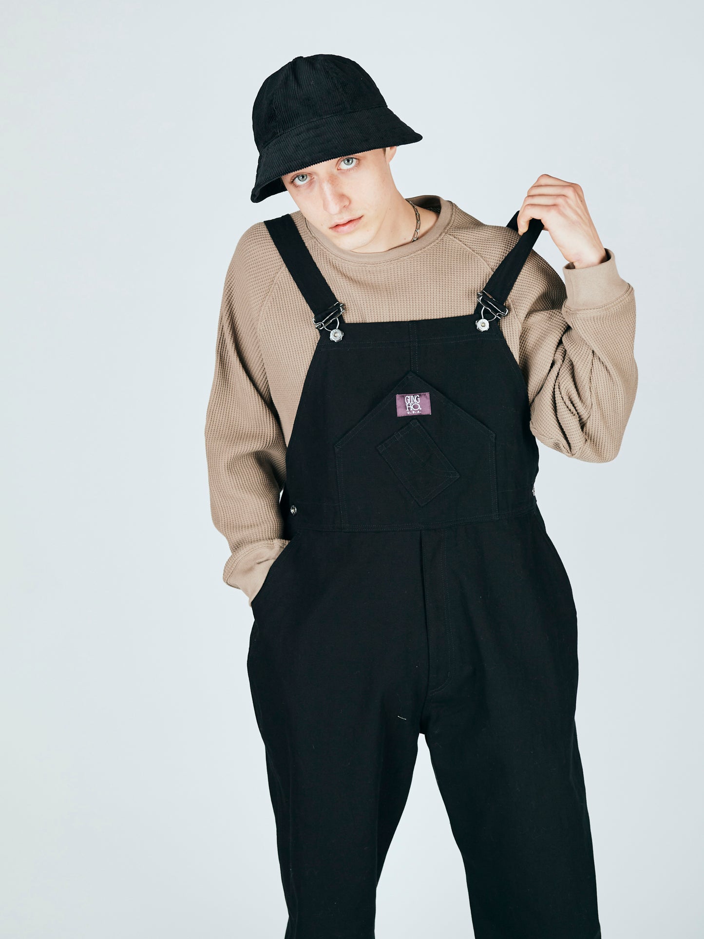 GUNG HO / WORKERS OVERALL
