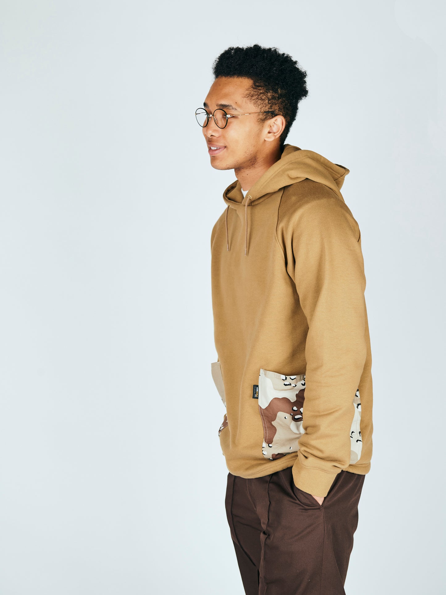 GUNG HO / RAGLAN PULL-HOODIE