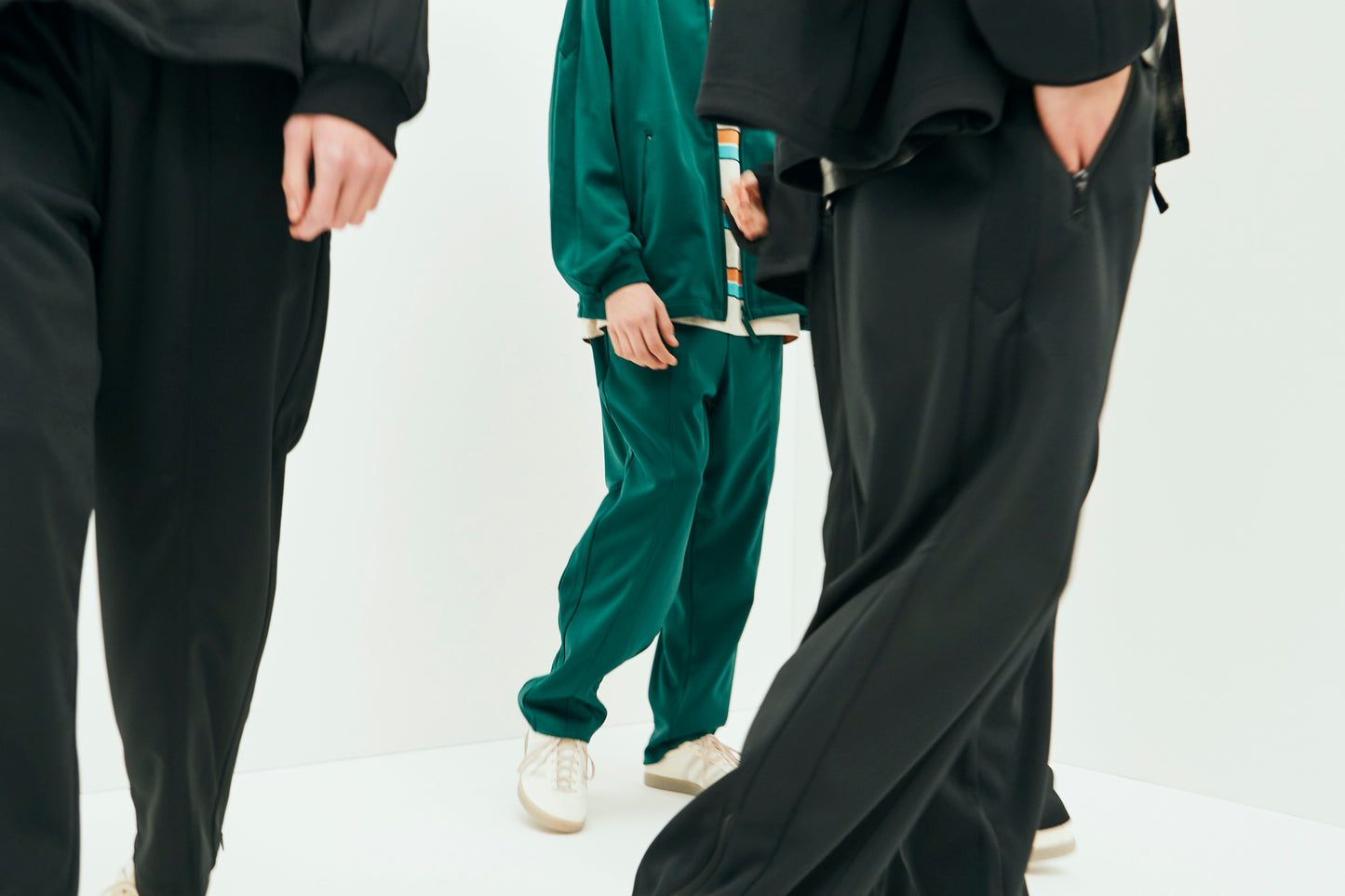 GH / TRACK PANTS