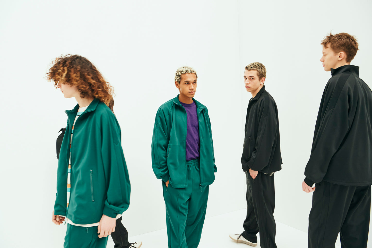 GH / TRACK PANTS