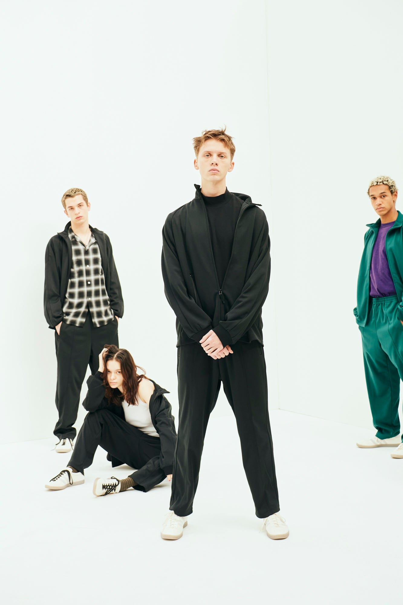 GH / TRACK PANTS