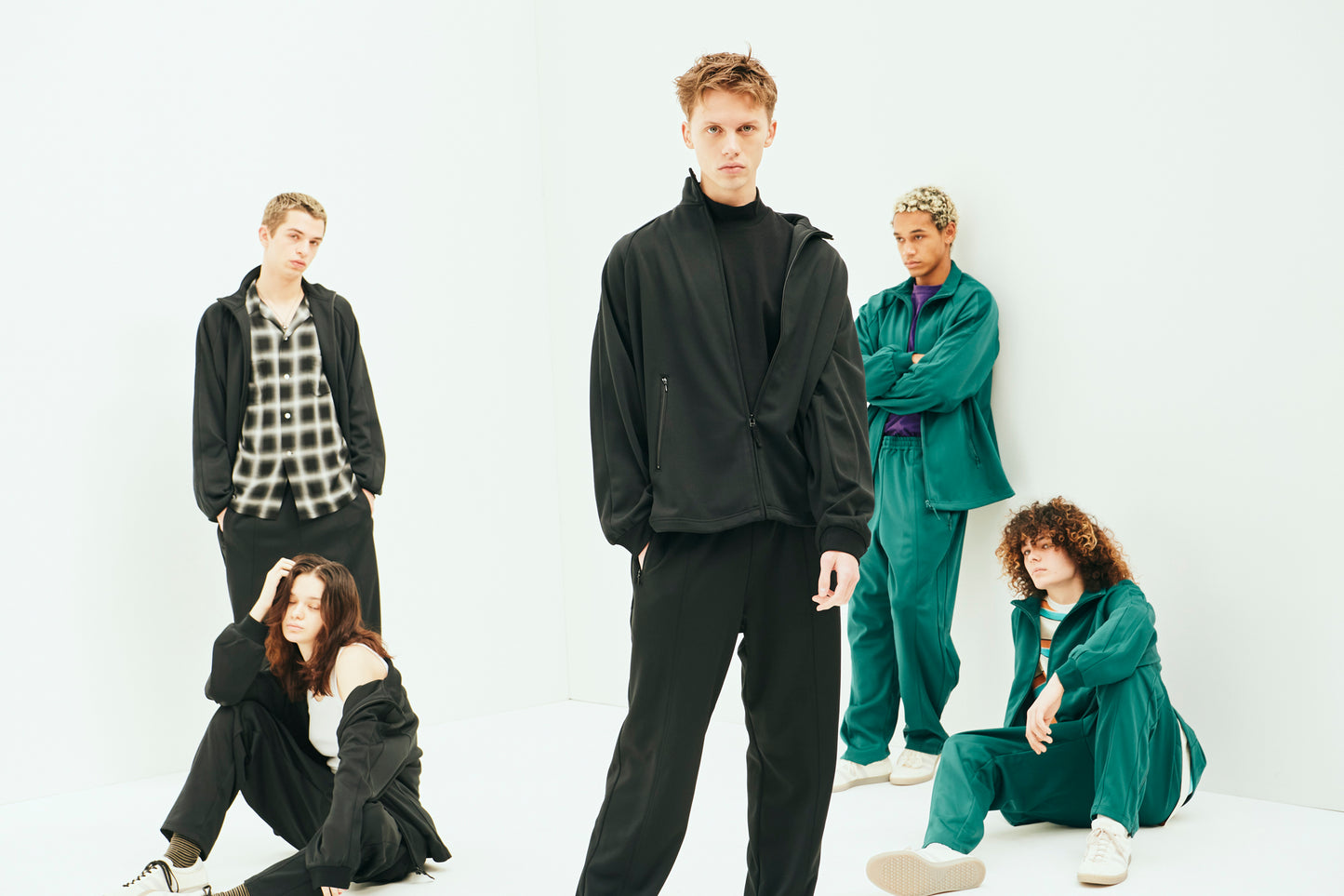 GH / TRACK PANTS